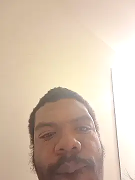 Snapshot of MrBigDickShow chatting on 03/01/26, 03:58 MrBigDickShow online show from 03/01/26, 03:58