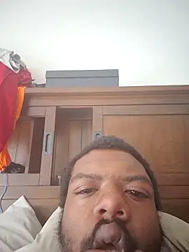 Snapshot of MrBigDickShow chatting on 03/04/26, 03:51 MrBigDickShow online show from 03/04/26, 03:51