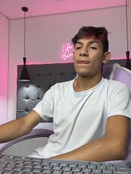 cherub  online show from 11/27/25, 12:51