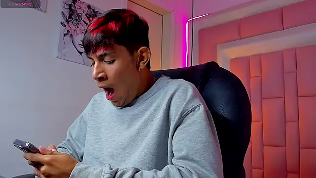 cherub  online show from 12/20/25, 05:25