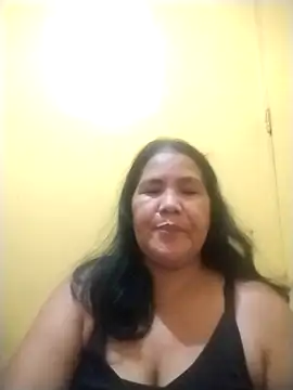 Snapshot of milagrose_rose chatting on 12/02/25, 06:58 milagrose rose online show from 12/02/25, 06:58