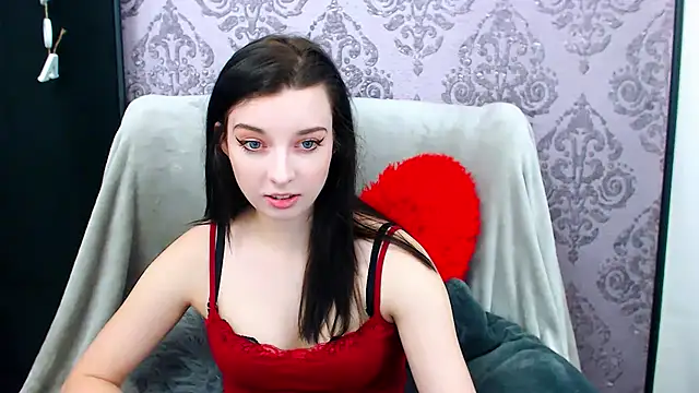 Snapshot of DominantLuna chatting on 02/05/26, 08:46 DominantLuna online show from 02/05/26, 08:46