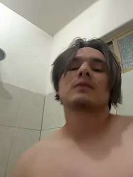 Snapshot of vvUMvv chatting on 03/25/26, 03:34 vvUMvv online show from 03/25/26, 03:34