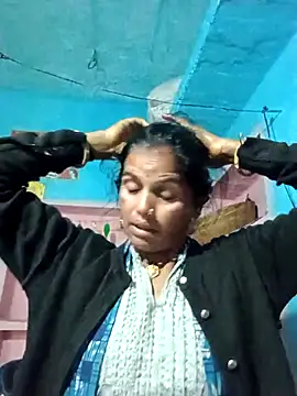 Mohni cute online show from 12/20/25, 01:45