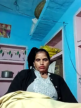 Mohni cute online show from 12/21/25, 04:03