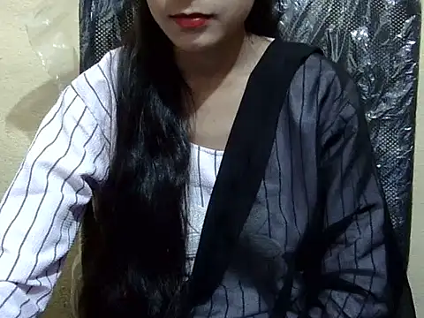 Snapshot of Shazi_1 chatting on 11/09/25, 02:26 Shazi 1 online show from 11/09/25, 02:26