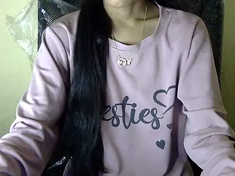 Snapshot of Shazi_1 chatting on 11/28/25, 02:03 Shazi 1 online show from 11/28/25, 02:03