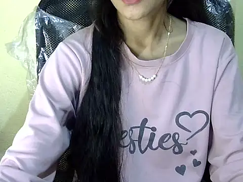 Snapshot of Shazi_1 chatting on 12/16/25, 05:51 Shazi 1 online show from 12/16/25, 05:51