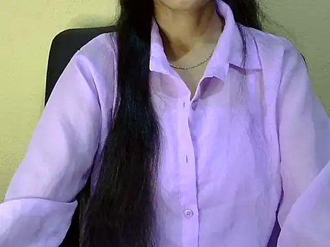 Snapshot of Shazi_1 chatting on 03/07/26, 04:37 Shazi 1 online show from 03/07/26, 04:37