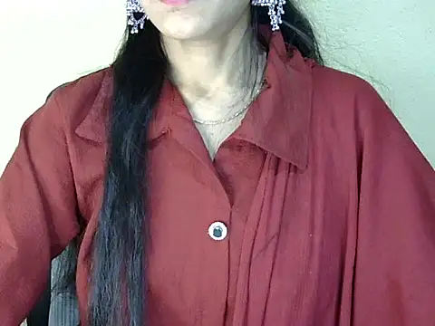 Snapshot of Shazi_1 chatting on 03/11/26, 04:13 Shazi 1 online show from 03/11/26, 04:13