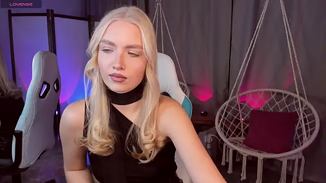 TessaGrays online show from 11/16/25, 08:09