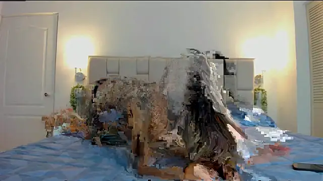 Snapshot of dalila_alii chatting on 10/30/25, 02:40 dalila alii online show from 10/30/25, 02:40