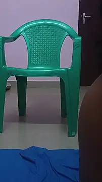 Snapshot of Kanneeswari chatting on 12/03/25, 02:15 Kanneeswari online show from 12/03/25, 02:15