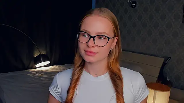 LibbyVenzeio online show from 10/18/25, 07:20