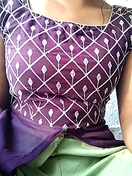 Snapshot of PEEHU-50 chatting on 03/18/26, 01:53 PEEHU-50 online show from 03/18/26, 01:53