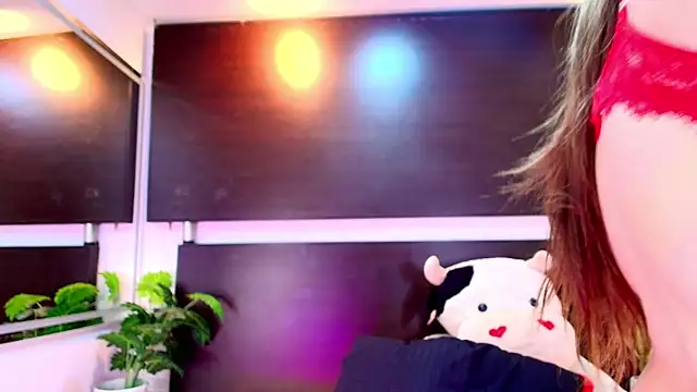 Snapshot of Cammi_wagner chatting on 04/12/26, 12:32 Cammi wagner online show from 04/12/26, 12:32
