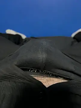 Snapshot of juan41050 chatting on 01/11/26, 11:10 juan41050 online show from 01/11/26, 11:10