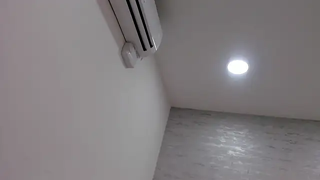 jax black online show from 11/10/25, 07:02