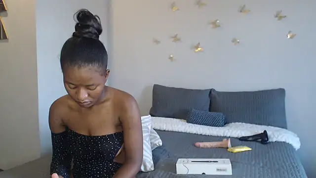 Snapshot of lifeysexy chatting on 04/12/26, 05:23 lifeysexy online show from 04/12/26, 05:23