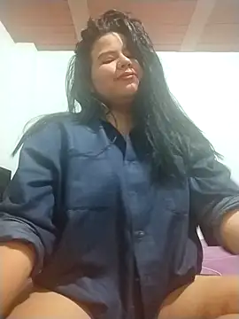 Tania cruz  online show from 11/25/25, 04:01