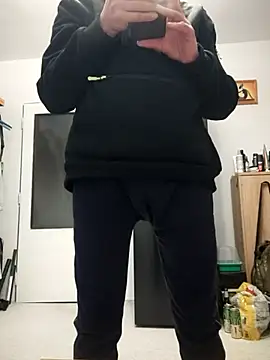 honzinka83 online show from 12/14/25, 05:40