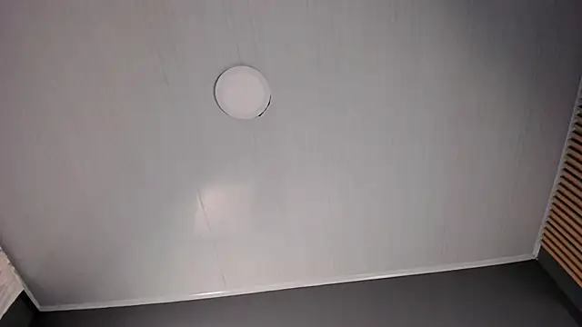 cloe taylor   online show from 11/22/25, 08:30