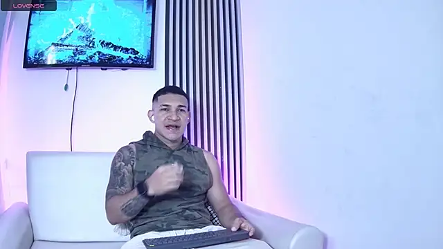 venedic bull online show from 11/30/25, 03:43