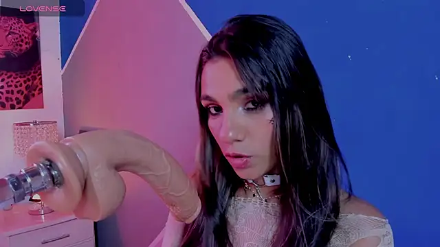 susi hot13 online show from 10/14/25, 08:53