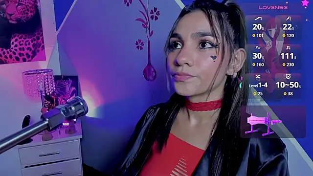 susi hot13 online show from 10/24/25, 11:01