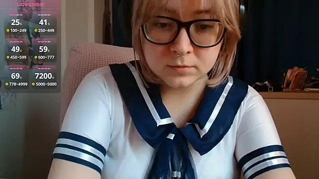 LolaWEI online show from 10/15/25, 07:30