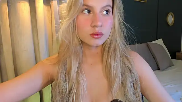 mia curry online show from 06/09/26, 07:14