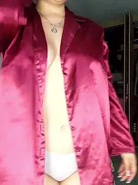 Zoe riivas online show from 01/17/26, 03:00