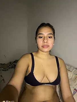 Snapshot of Brianna_bunny05 chatting on 02/20/26, 04:31 Brianna bunny05 online show from 02/20/26, 04:31