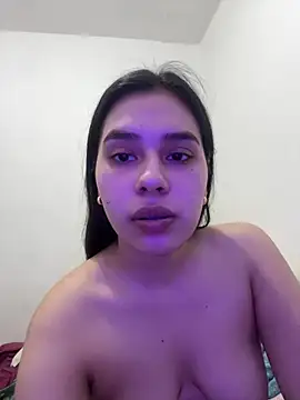 Snapshot of Brianna_bunny05 chatting on 06/26/26, 04:06 Brianna bunny05 online show from 06/26/26, 04:06