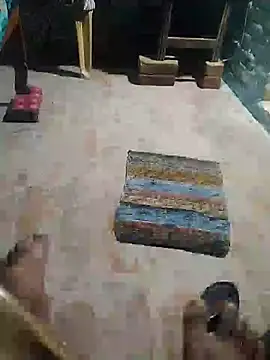 Snapshot of Aadityaaa07 chatting on 11/02/25, 01:24 Aadityaaa07 online show from 11/02/25, 01:24