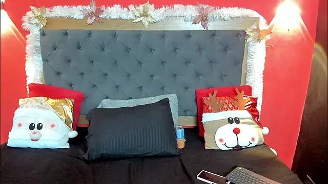 Xiomara Stwart online show from 11/26/25, 07:26