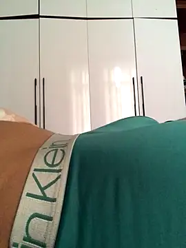 Snapshot of khonglongvong86 chatting on 10/06/25, 03:59 khonglongvong86 online show from 10/06/25, 03:59