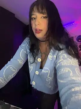 Snapshot of Hinatamoon_ chatting on 02/04/26, 04:29 Hinatamoon online show from 02/04/26, 04:29