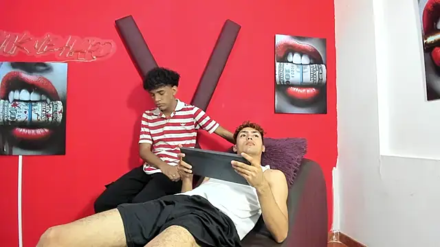 VERY HOT GUYS online show from 04/14/26, 07:20