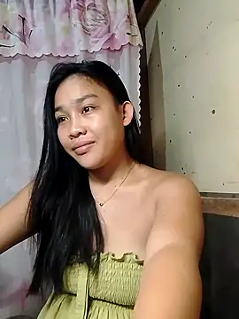 Snapshot of luna_light23 chatting on 10/02/25, 09:00 luna light23 online show from 10/02/25, 09:00