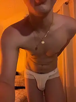 LiamMyst online show from 11/23/25, 04:01