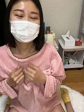 Snapshot of mia2_jp chatting on 04/02/26, 10:40 mia2 jp online show from 04/02/26, 10:40