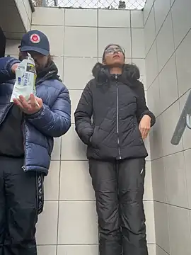 Snapshot of latingangsex chatting on 01/09/26, 03:15 latingangsex online show from 01/09/26, 03:15