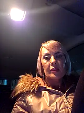 KirraWhite online show from 11/29/25, 05:16