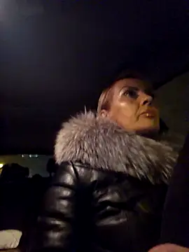 KirraWhite online show from 12/17/25, 04:18