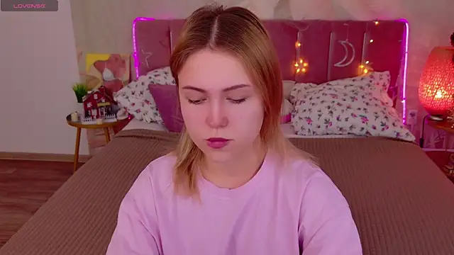 Stellahaart online show from 12/19/25, 07:26