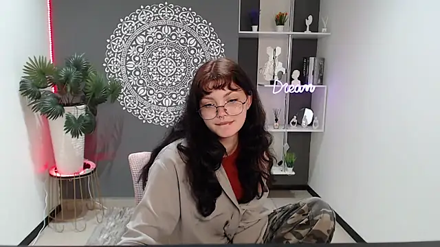 MileyRood online show from 10/01/25, 01:55