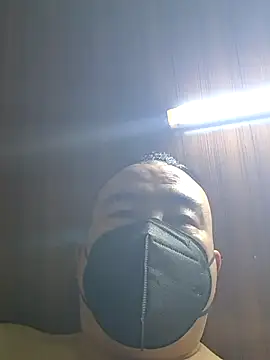 Snapshot of han515319 chatting on 03/12/26, 12:11 han515319 online show from 03/12/26, 12:11