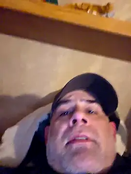 Snapshot of DeeBestEver chatting on 03/01/26, 02:46 DeeBestEver online show from 03/01/26, 02:46