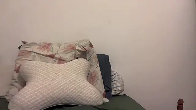 Snapshot of nanaisbackk chatting on 02/02/26, 11:47 nanaisbackk online show from 02/02/26, 11:47